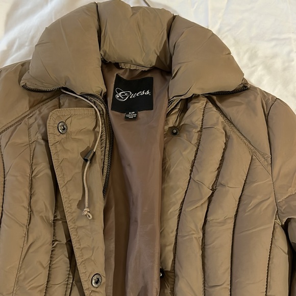 Guess jacket with belt. - Picture 2 of 2